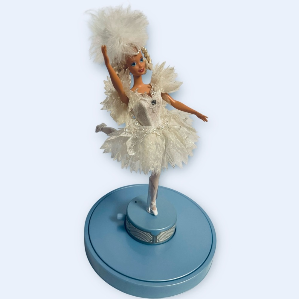 Vintage Barbie SWAN LAKE Music Box  #1648 MUSICAL BALLERINA DOLL 1991 w/ Box EC! - Picture 4 of 16
